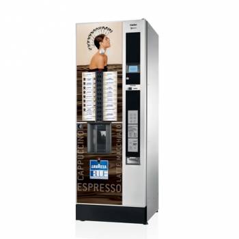 Distributeur automatique de boissons chaudes à capsules